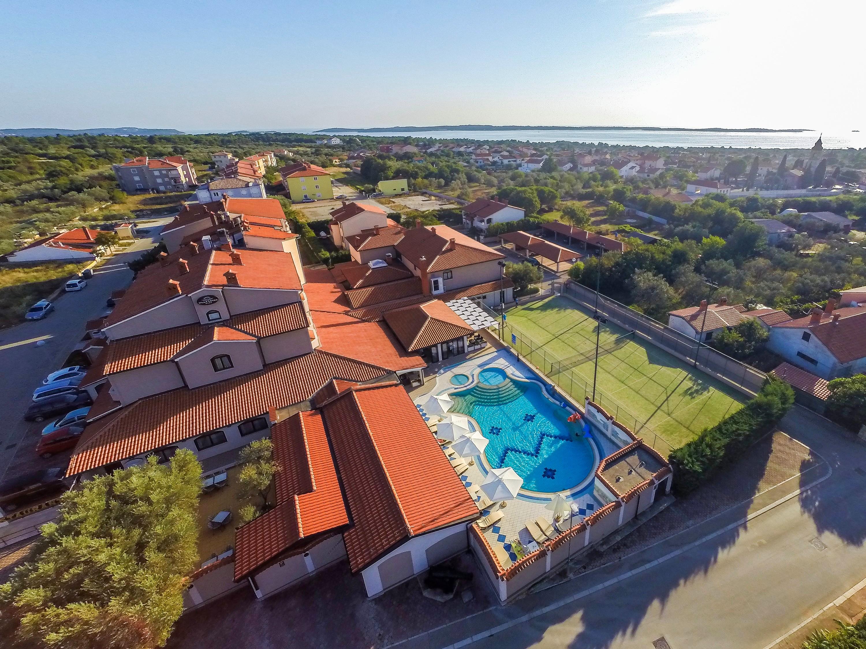 Hotel Villa Letan Fažana Exteriör bild
