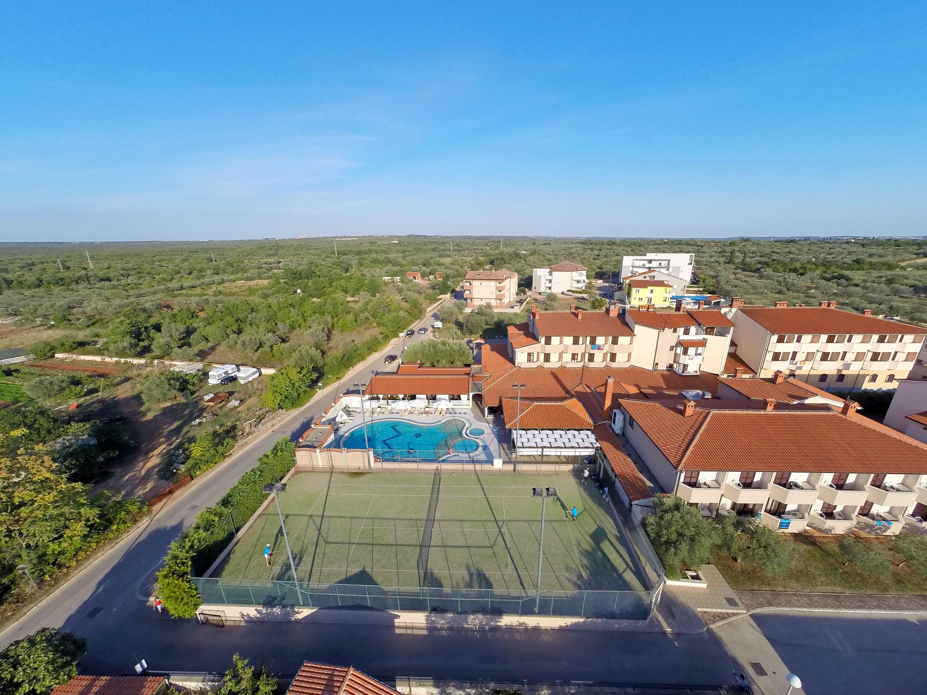 Hotel Villa Letan Fažana Exteriör bild